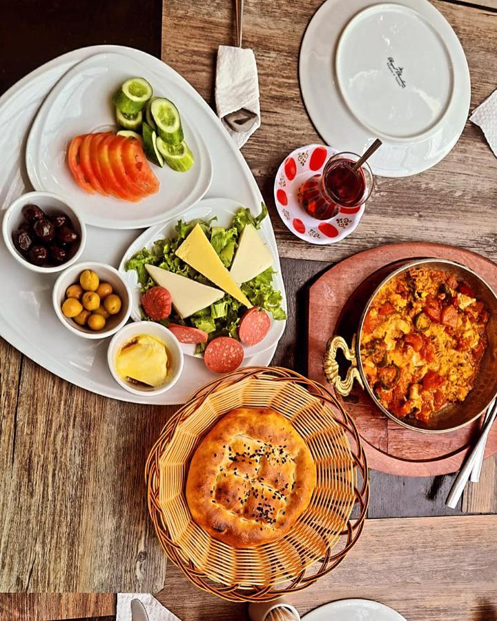 Istanbul Boutique Hotel Patong Eksteriør bilde