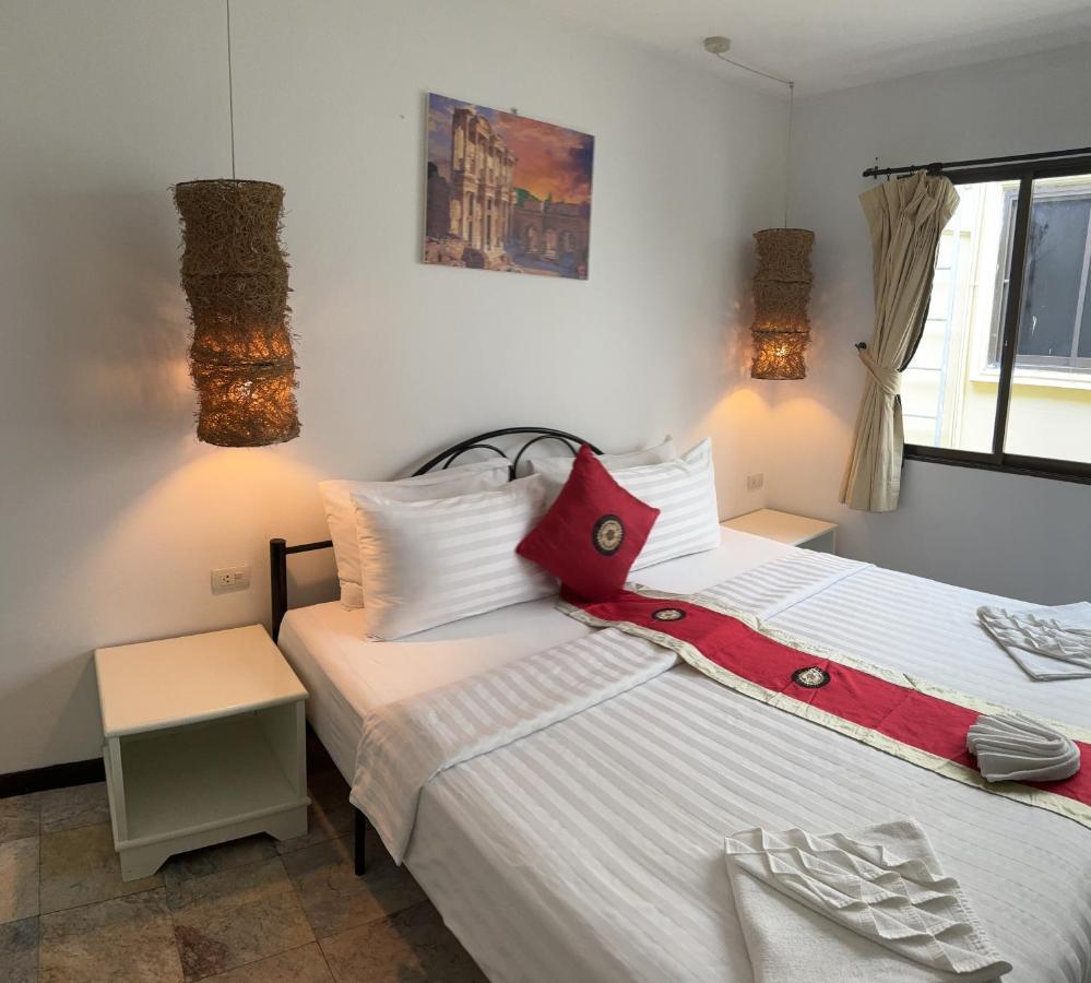 Istanbul Boutique Hotel Patong Eksteriør bilde
