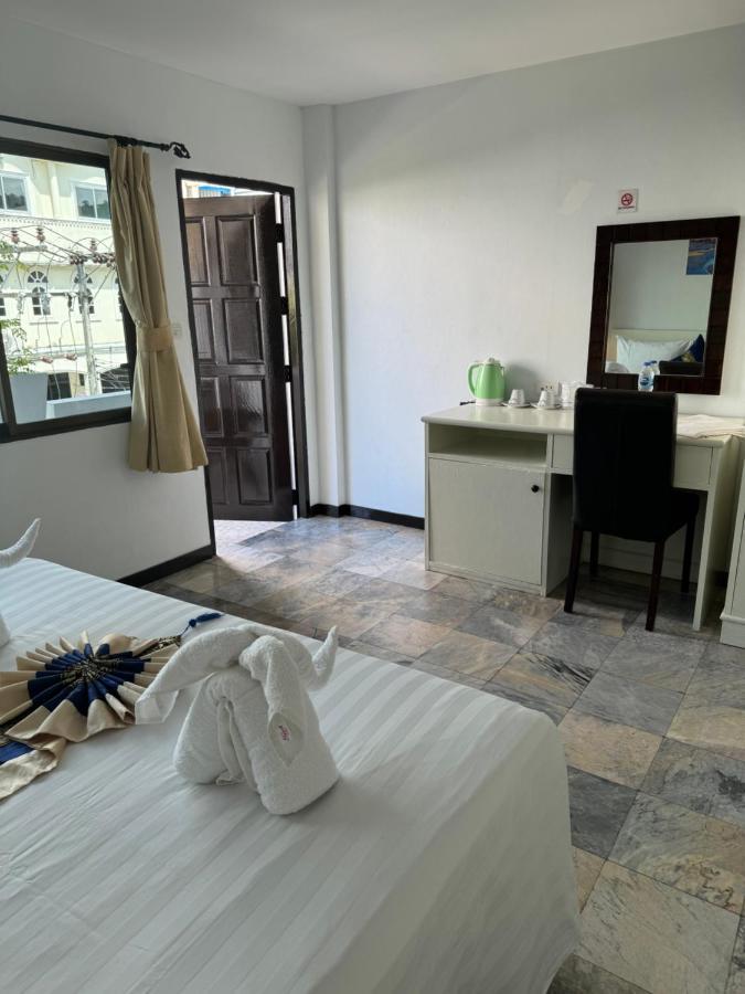 Istanbul Boutique Hotel Patong Eksteriør bilde