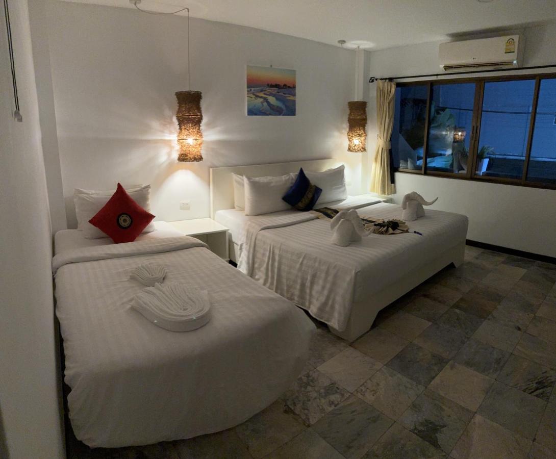 Istanbul Boutique Hotel Patong Eksteriør bilde