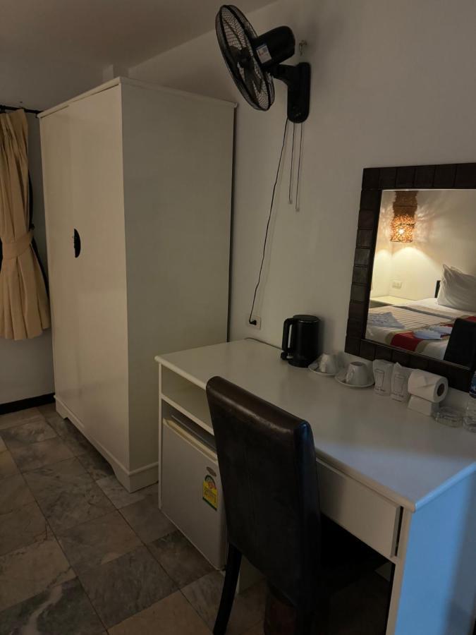 Istanbul Boutique Hotel Patong Eksteriør bilde