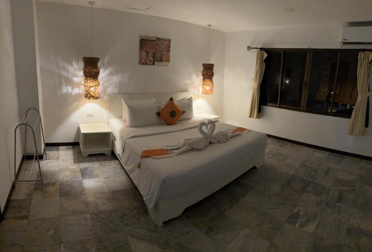 Istanbul Boutique Hotel Patong Eksteriør bilde